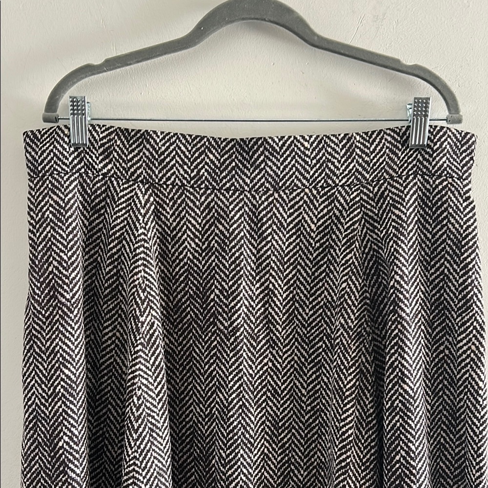 eShakti, Woman’s Size 1X-16W Brown and White Herringbone Skirt - Picture 3 of 9